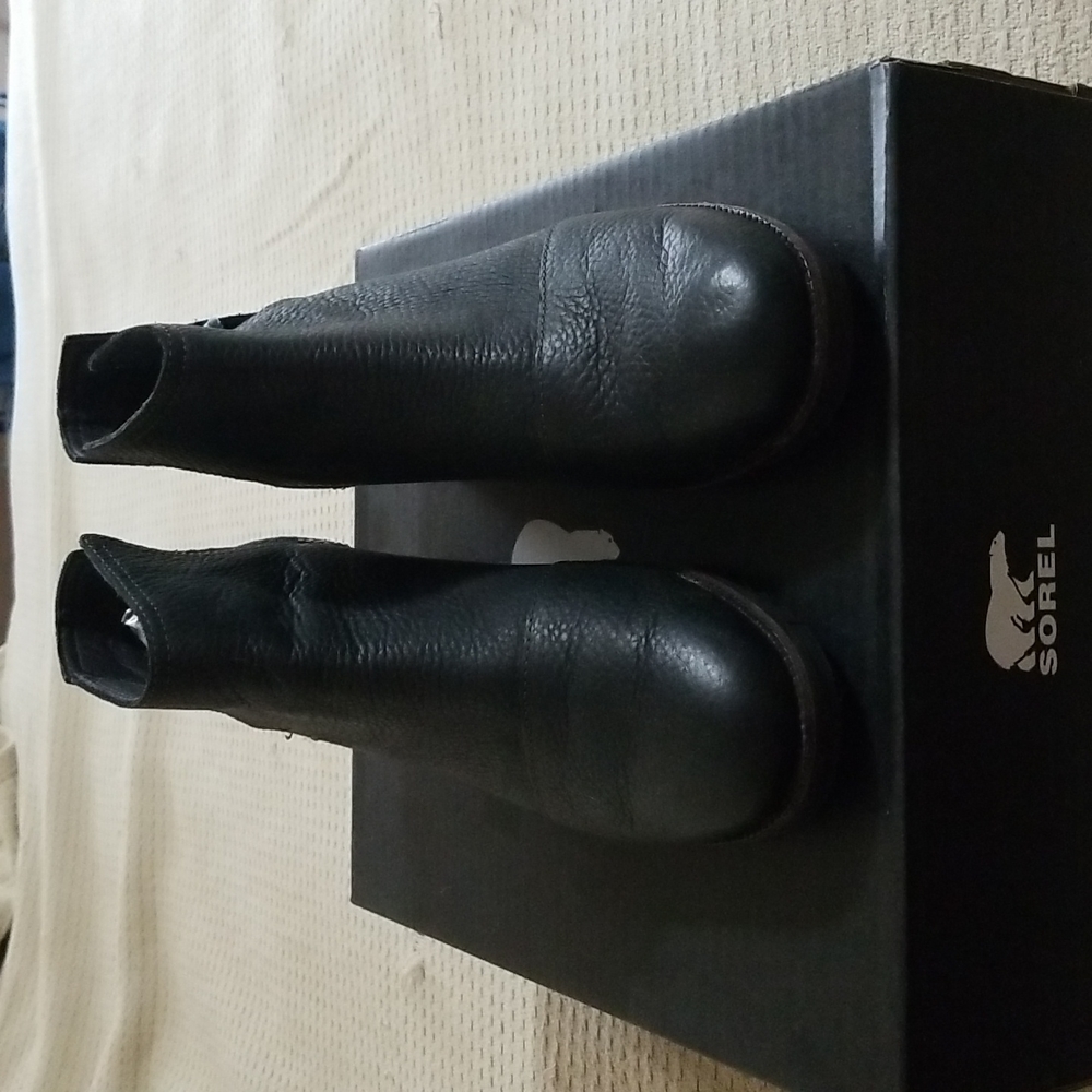 Women's Sorel Cate black ankle boots